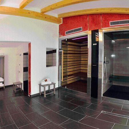 Albergo Alla Torre Caldonazzo Luaran gambar
